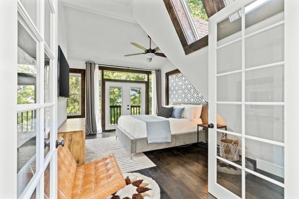 Luxury Escape In Dc, With A Private Deck! Parking Included Apartamento *